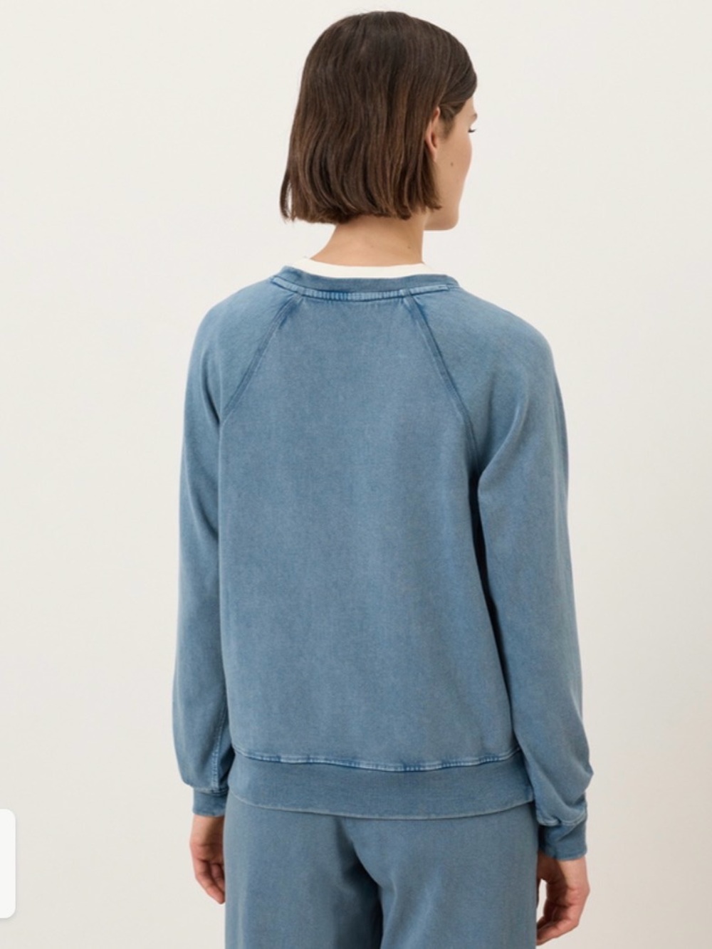 Pact relaxed fit sweatshirt, size M , 100% organic cotton, excellent condition - Picture 2 of 4